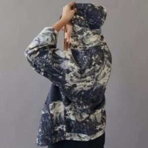 Abstract Print Urban Outfitters BDG Delaney Fleece Hooded Jacket Size Medium